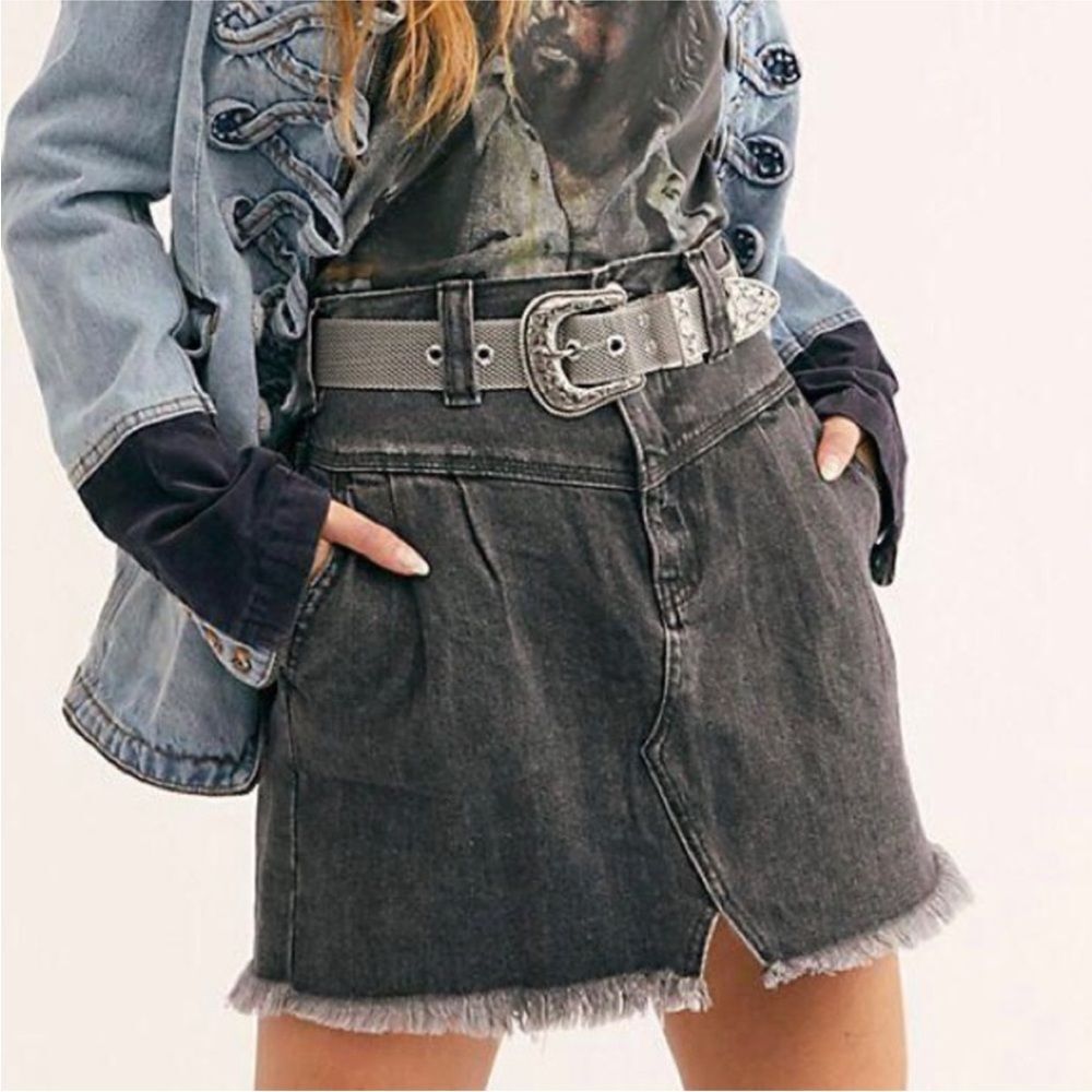Free People We The Free Black Sidecar Denim Fringe Mini Skirt Size 27